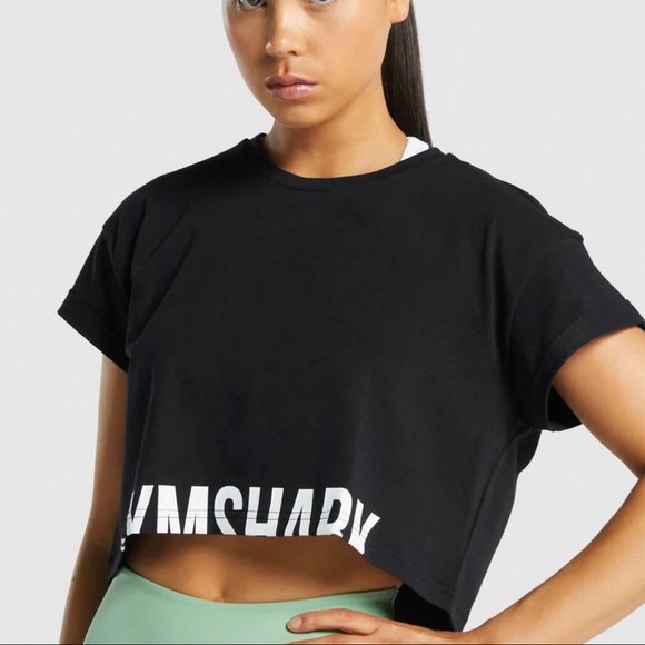 Gymshark crop t, tank, bra bundle - Picture 2 of 2